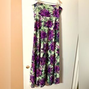 Floral maxi skirt